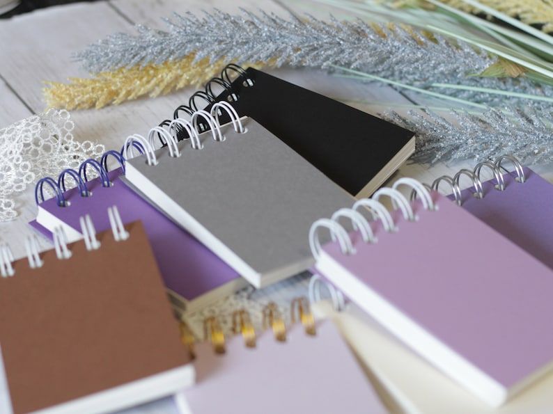 Carnet de croquis aquarelle fait main, mini spirale, format voyage, 2.75 x 4 pouces, 40 pages