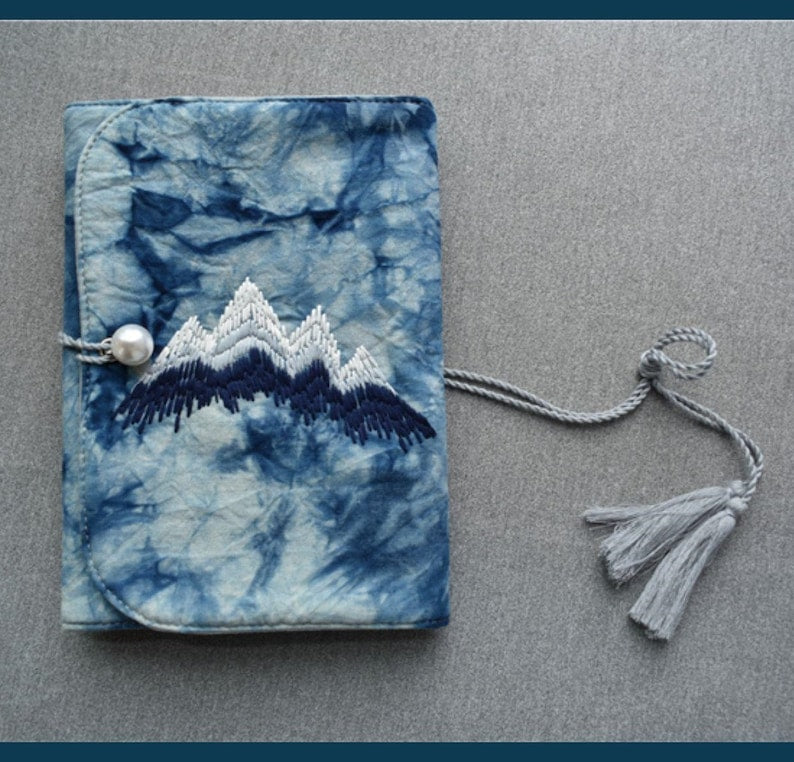Carnet en coton brodé montagne A5 A6 avec feuilles mobiles tie-dye plantes jaquette de livre Hobo blanc quadrillé
