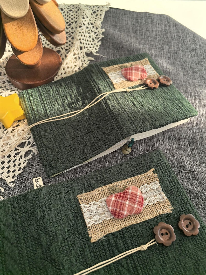 Carnet patchwork en tissu tricoté vert foncé, couverture en laine Vantage A5/A6, pochette rechargeable