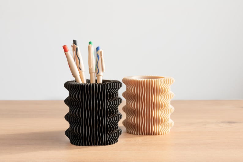 Pot à crayons en bois minimaliste 9 cm de hauteur