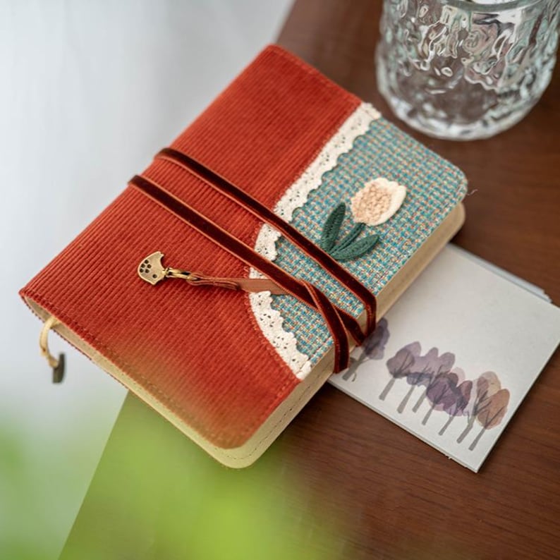 Carnet de notes brodé patchwork A6 A5 en velours côtelé à fleurs, bloc-notes fait main rechargeable