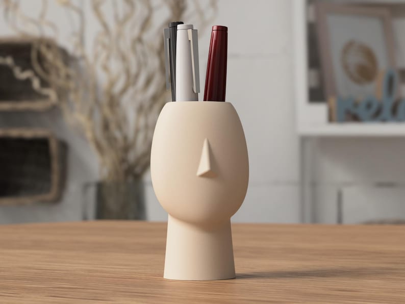 Beige Ceramic Look Face Pen Holder | Minimalist Desk Organizer | Sculptural Pencil Cup