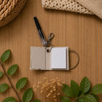 Mini carnet de notes autocollant vintage 2 pouces avec stylo Dark Academia Bee Script